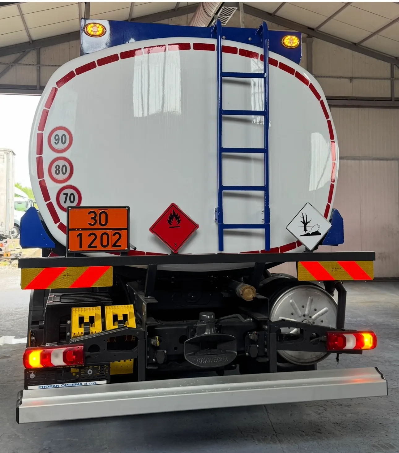 Servis autocisterni Lučko